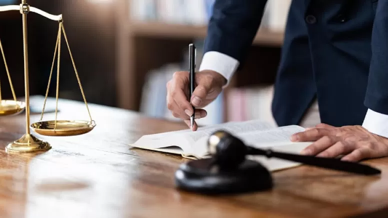 Boşanma Avukatı Seçerken Nelere Dikkat Etmeliyim?